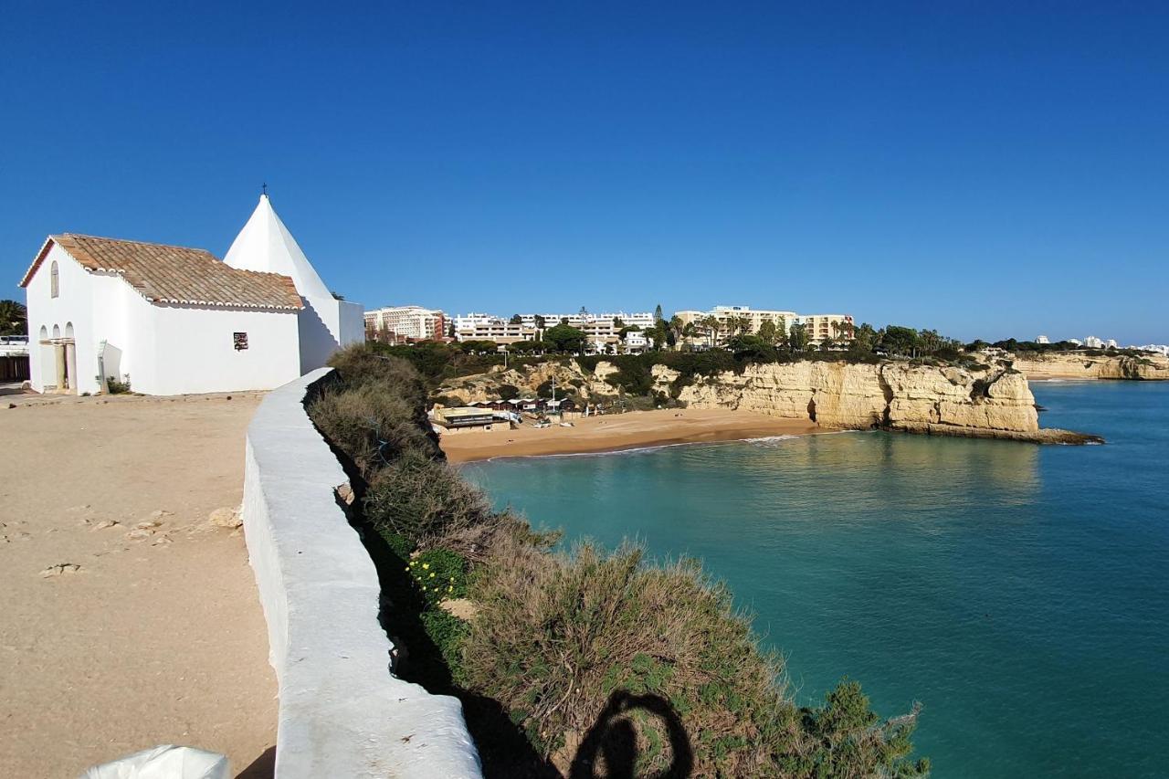 Lovelystay - The Algarvean Oasis Armacao de Pera Exterior photo